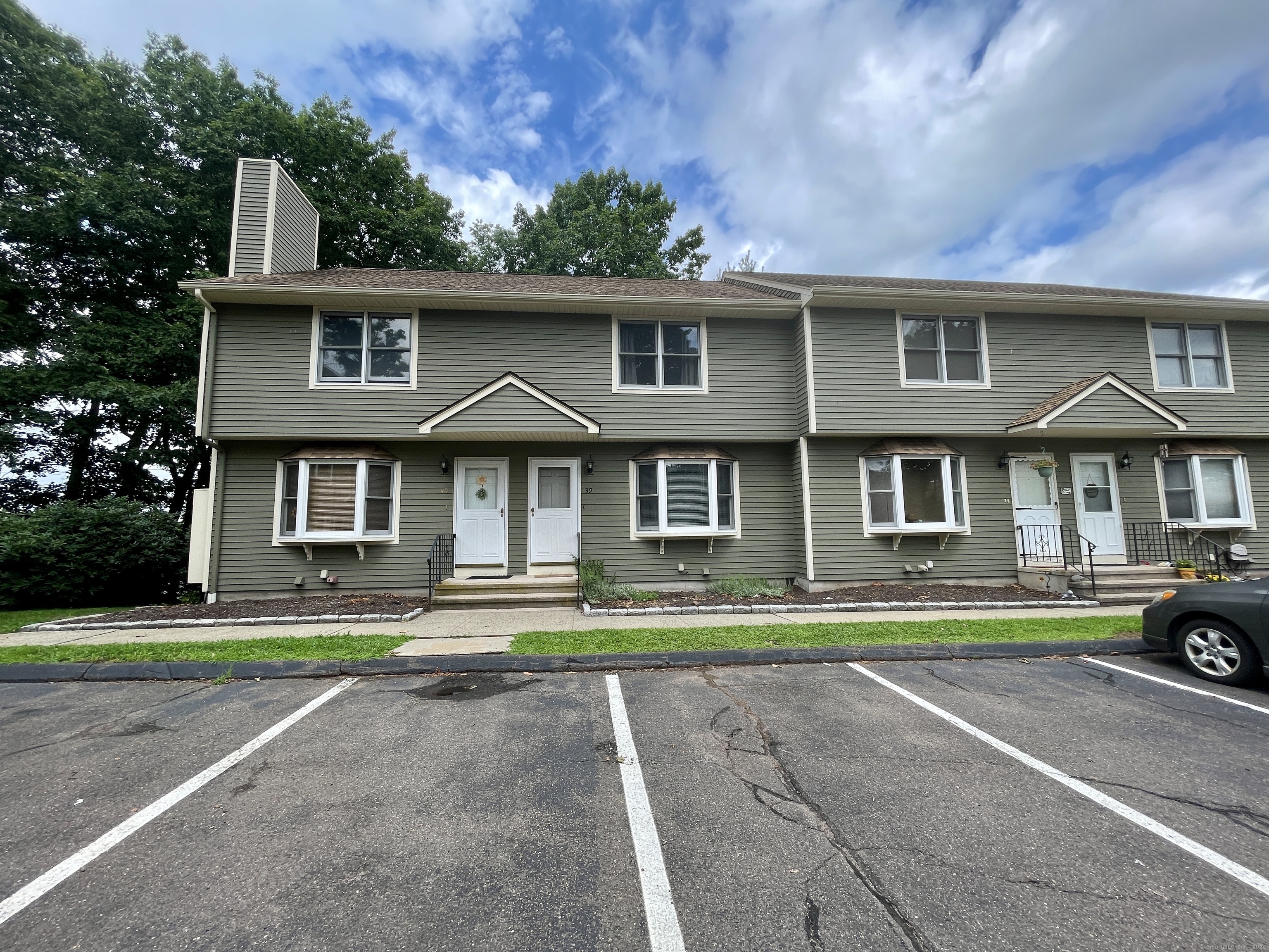 680 North Colony Road, Unit 39 Meriden, CT 06450 - Photo 1 of 1 Exterior Front.