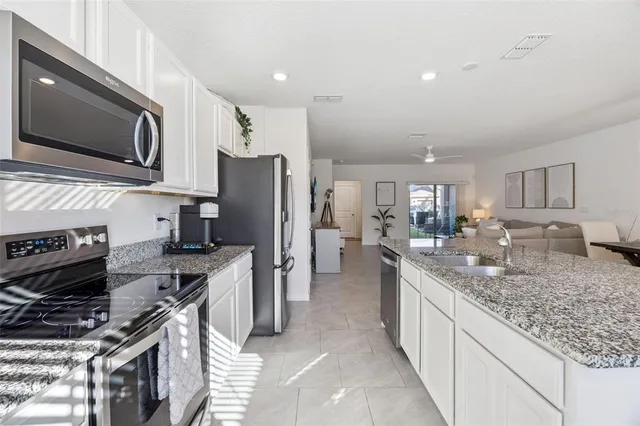 $2,600 | 13121 Bounty Avenue, Winter Garden, FL 34787