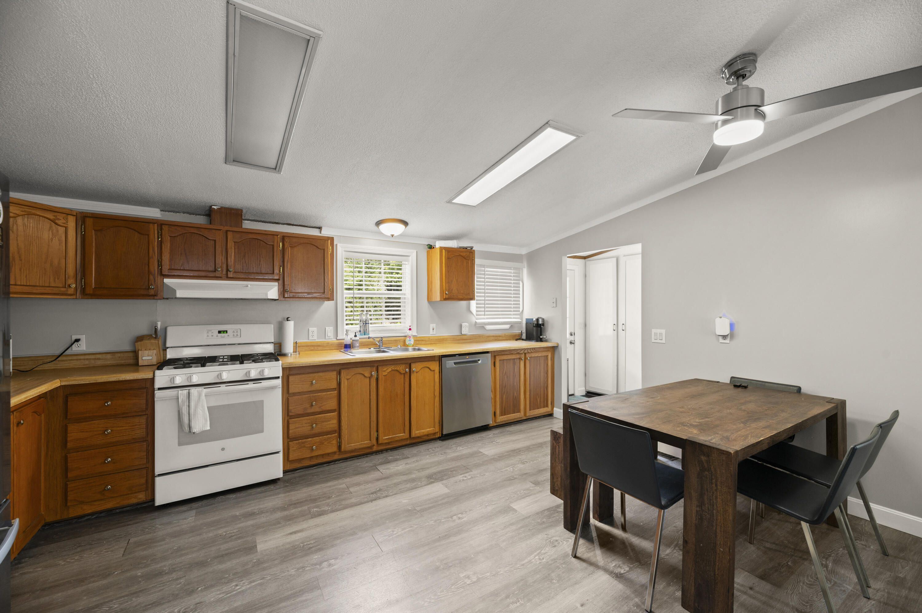306 Martin Stream Road Fairfield, ME 04937 - Photo 5 of 30 dsc_9030