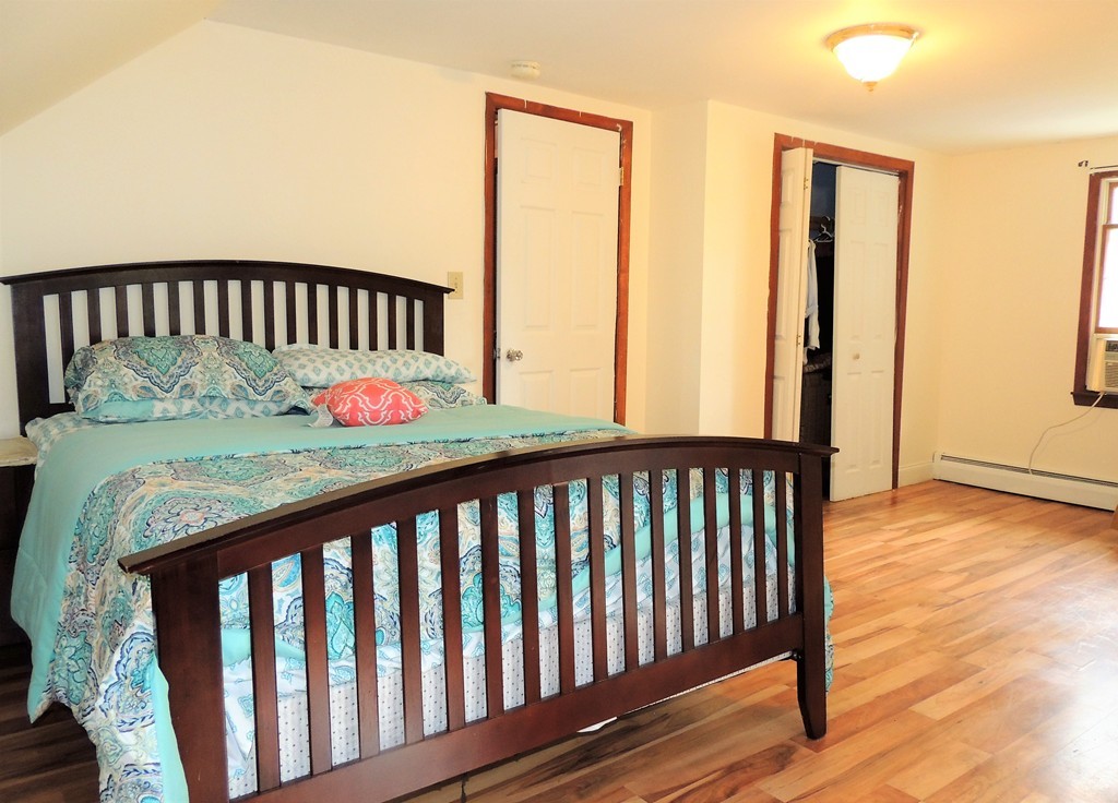 51 Lamont Street Springfield, MA 01119 - Photo 12 of 29 Gallery Image 12