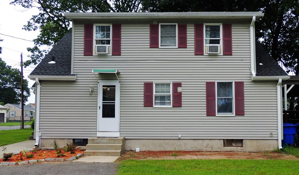51 Lamont Street Springfield, MA 01119 - Photo 24 of 29 Gallery Image 24