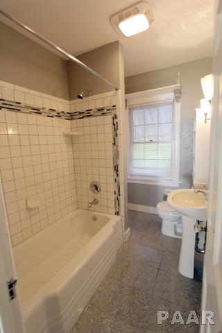 804 West Ridge Road Peoria, IL 61614 - Photo 7 of 16 Gallery Image 7