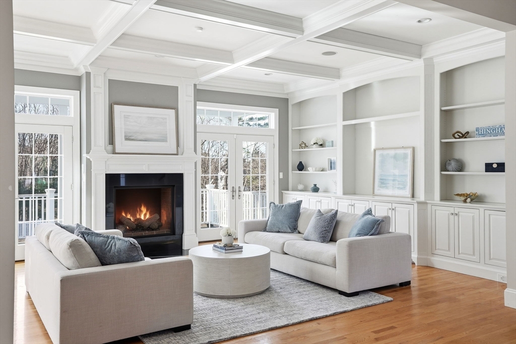 20 Woodlock Road Hingham, MA 02043 - Photo 2 of 32