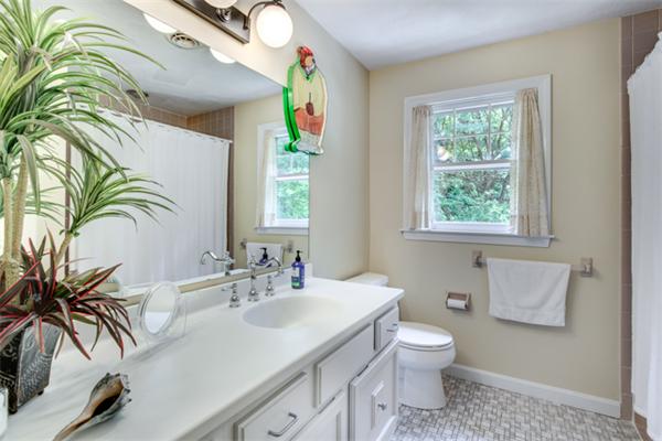 34 Sanderson Road Lexington, MA 02420 - Photo 23 of 30 Gallery Image 23