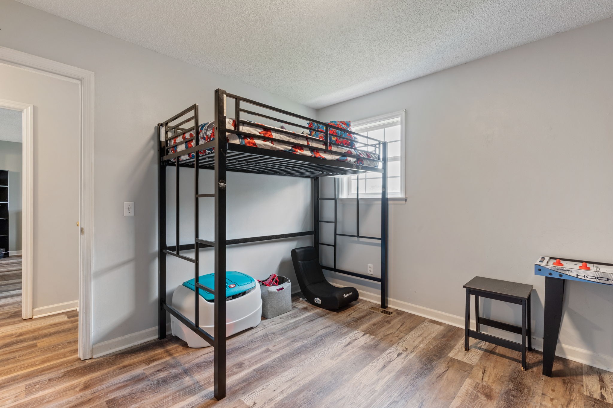 889 6 Mile Board Road Belvidere, TN 37306 - Photo 20 of 27 a view of entryway