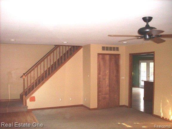 11504 Dexter-Pinckney Road Pinckney, MI 48169 - Photo 12 of 25 Living Room
