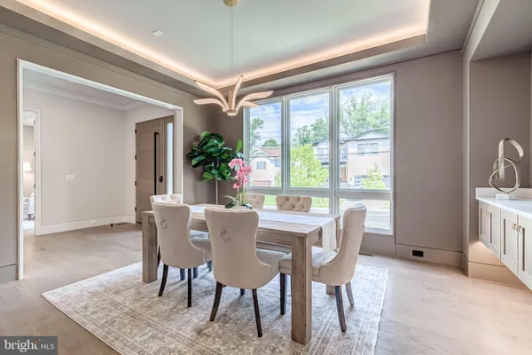 $2,559,888 | 506 Kingsley Road Southwest, Vienna, VA 22180