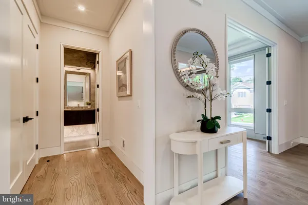 $2,559,888 | 506 Kingsley Road Southwest, Vienna, VA 22180