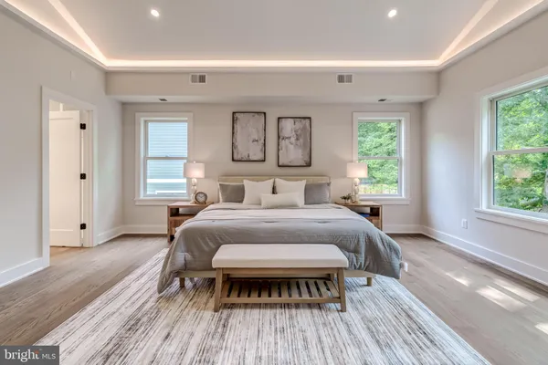 $2,559,888 | 506 Kingsley Road Southwest, Vienna, VA 22180