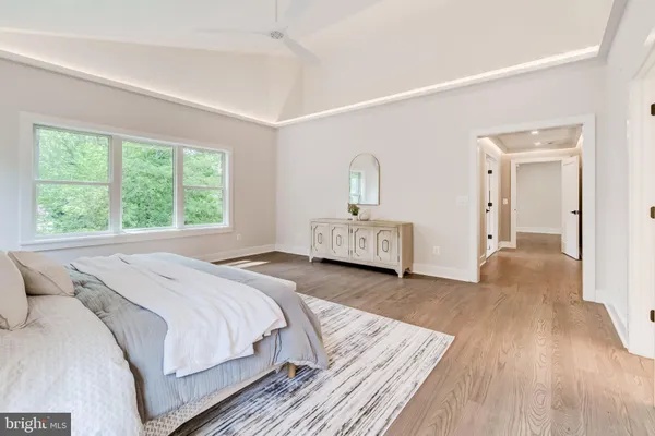 $2,559,888 | 506 Kingsley Road Southwest, Vienna, VA 22180