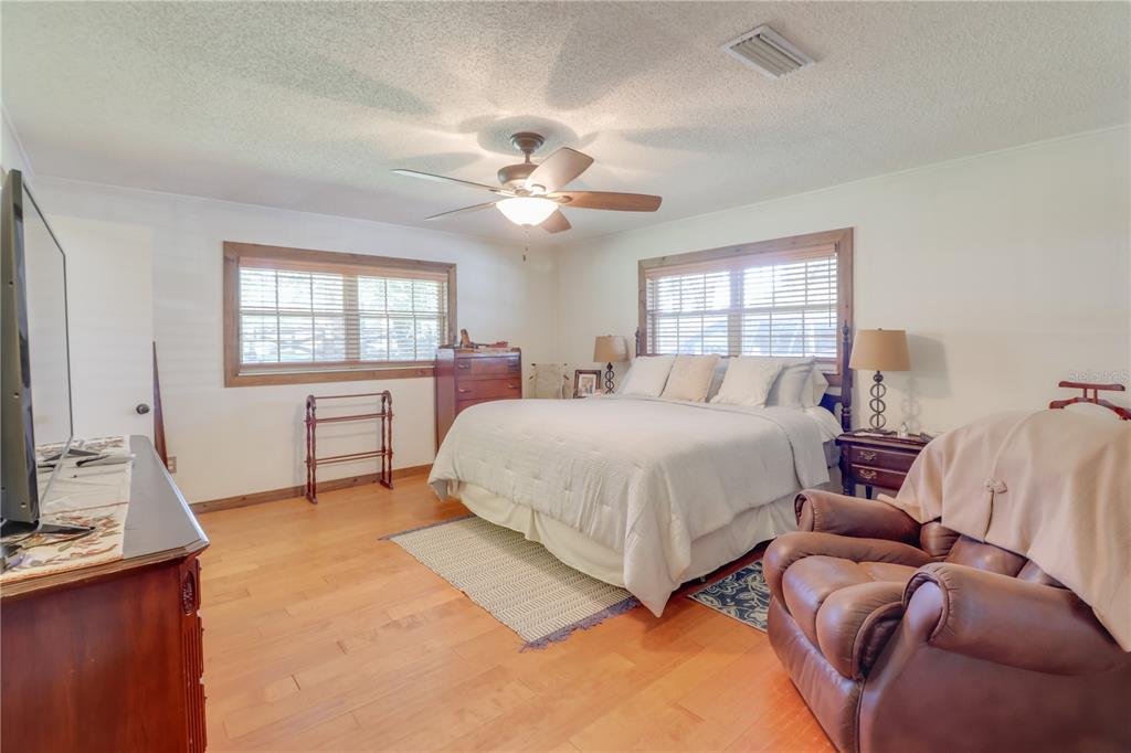 1480 Northeast 97th St Road Anthony, FL 32617 - Photo 11 of 35