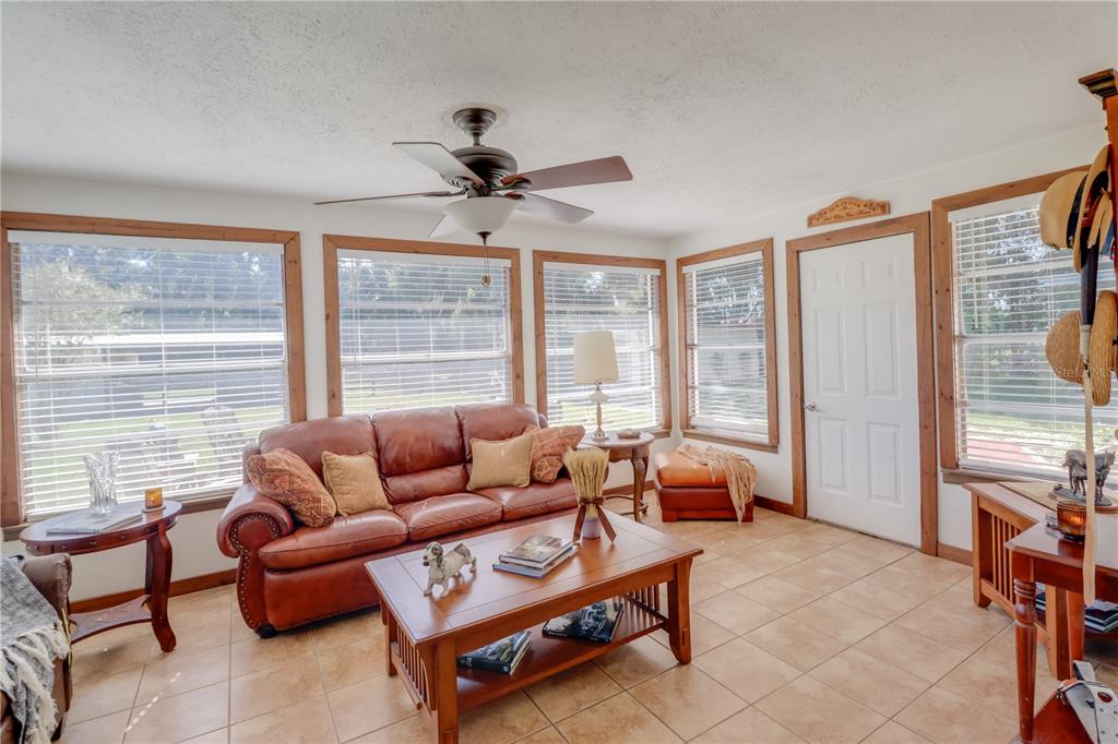 1480 Northeast 97th St Road Anthony, FL 32617 - Photo 7 of 35