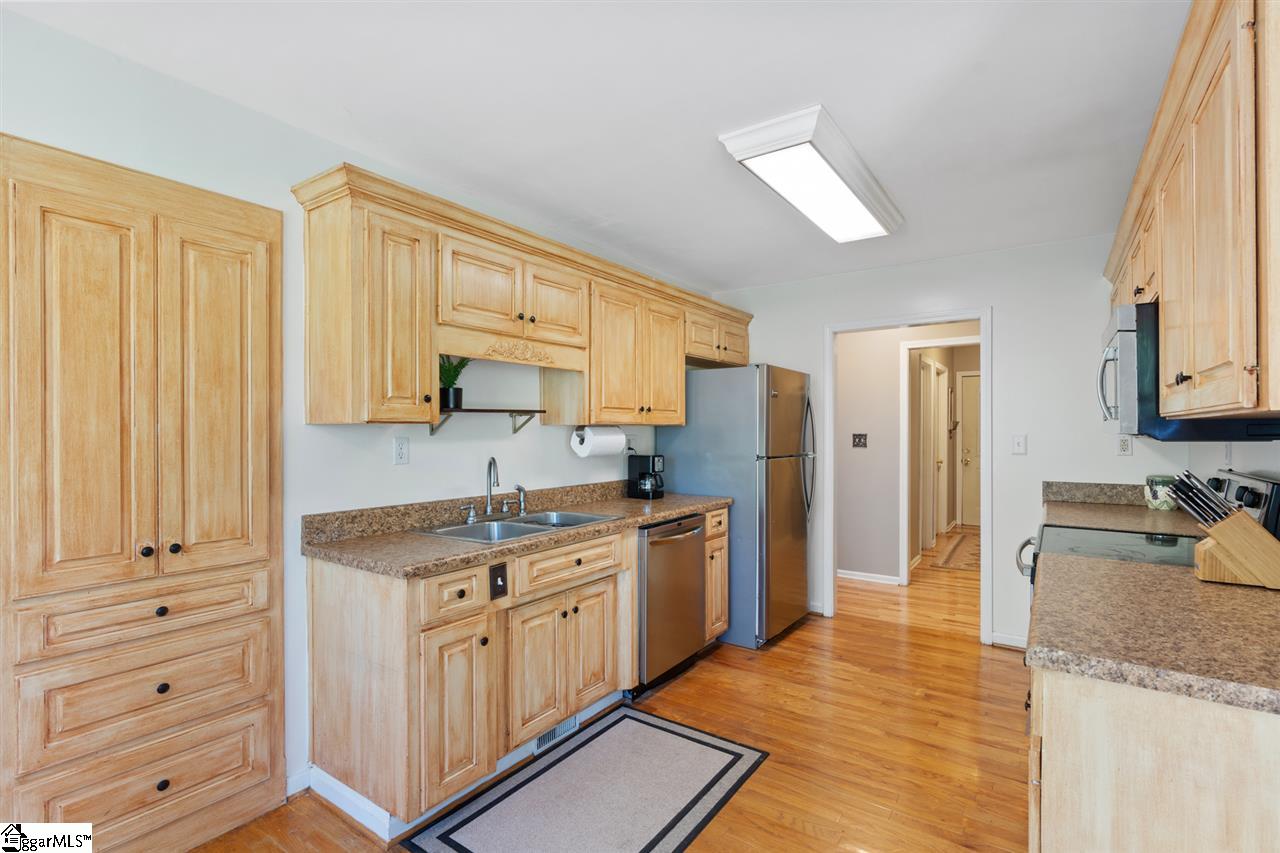 245 Lightwood Farm Road Woodruff, SC 29388 - Photo 10 of 28 Gallery Image 10