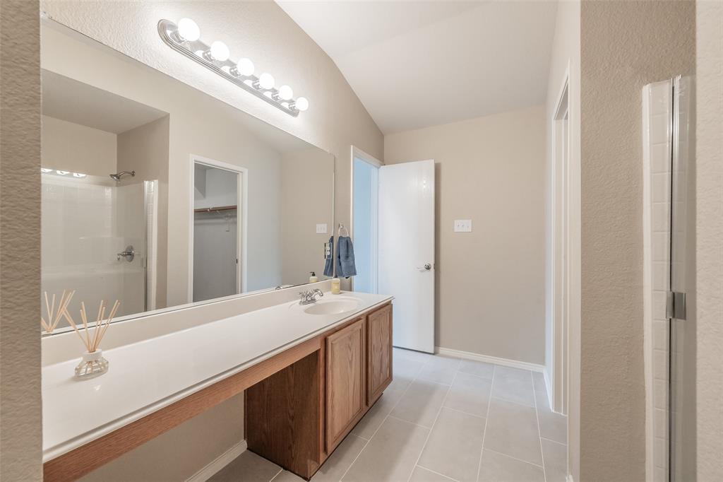 629 Chalk Knoll Road Fort Worth, TX 76108 - Photo 18 of 40