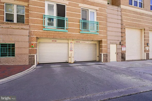 $329,999 | 12000 Market Street, Unit 371, Reston, VA 20190