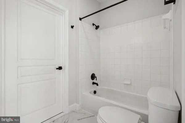 $329,999 | 12000 Market Street, Unit 371, Reston, VA 20190