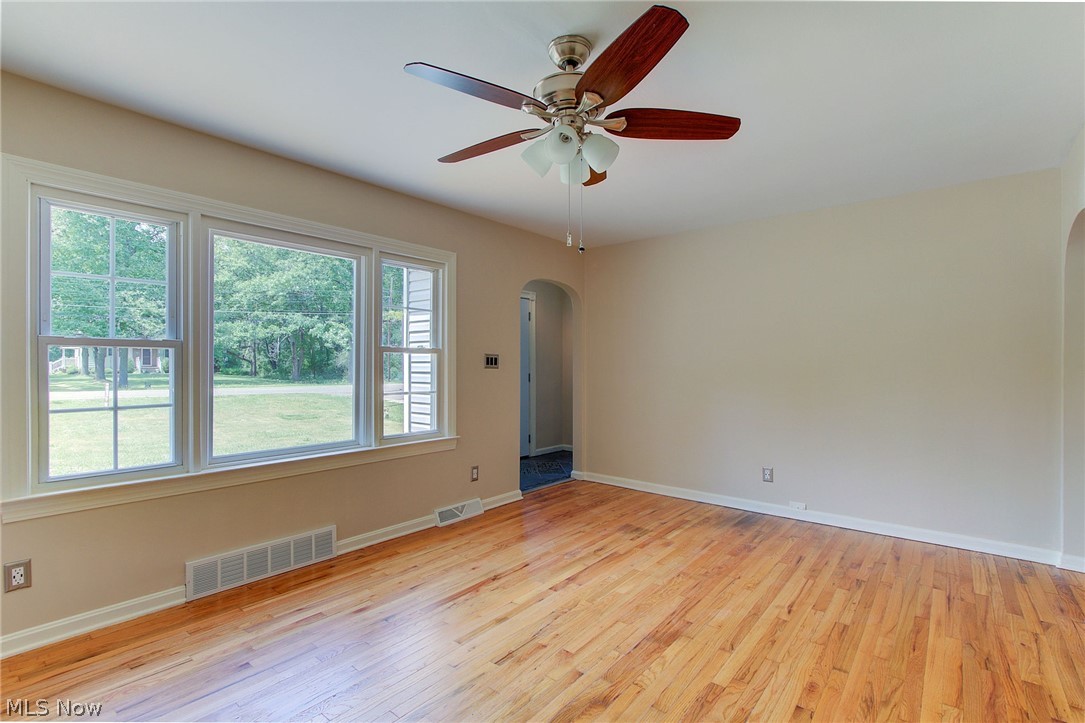 3605 Easton Road Norton, OH 44203 - Photo 4 of 26