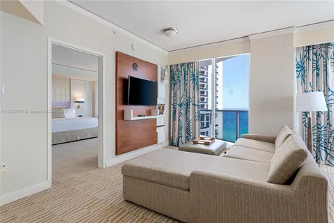 $1,979,000 | 18001 Collins Avenue, Unit 2009, Sunny Isles Beach, FL 33160