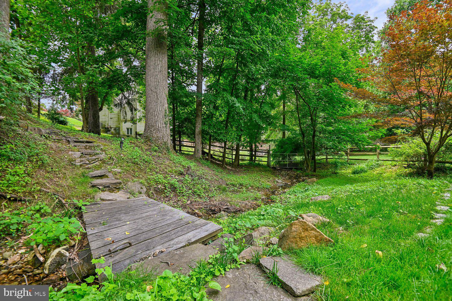 1110 Bryn Mawr Road Baltimore, MD 21210 - Photo 62 of 67 Backyard