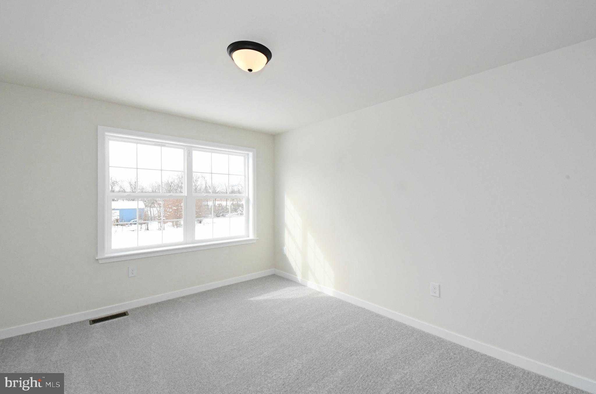36 Hockle Road Schwenksville, PA 19473 - Photo 45 of 62 an empty room with a window