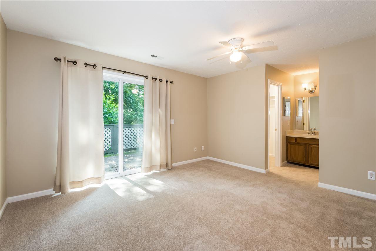 402 Broad Leaf Circle, Unit N/A Raleigh, NC 27613 - Photo 11 of 17