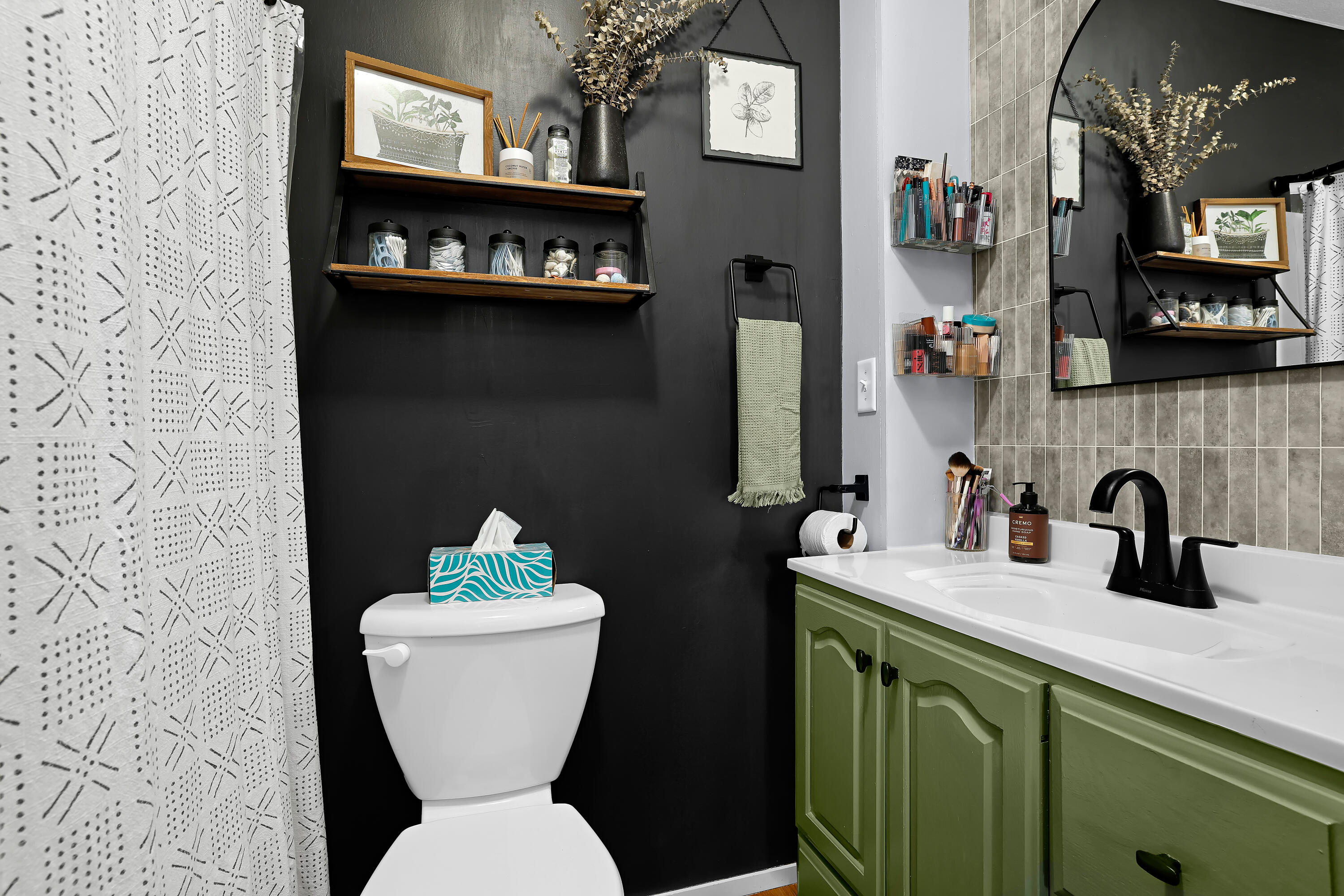 20048 West Mill Road Green Lake, WI 54941 - Photo 15 of 28 Bathroom