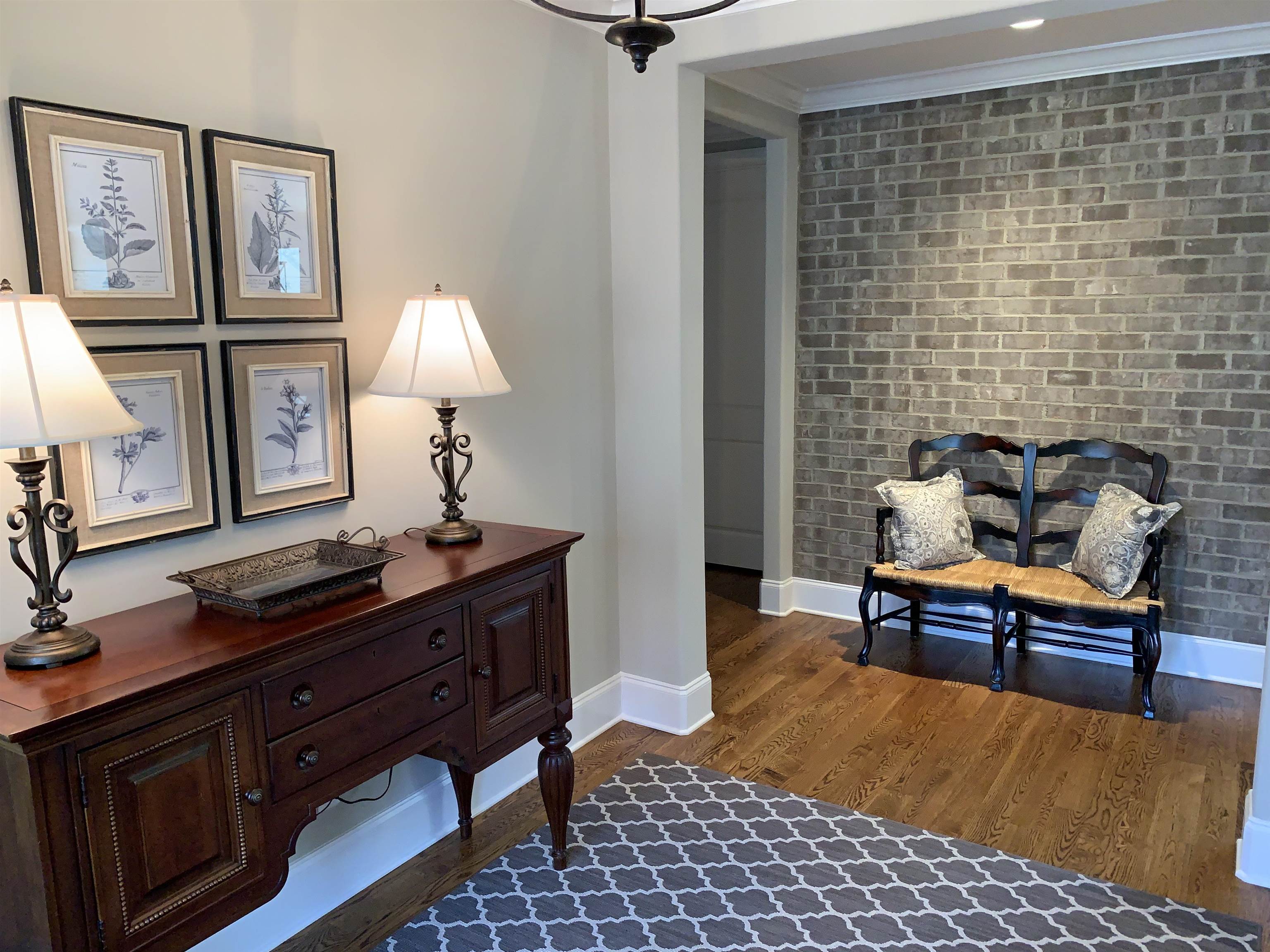 56 South Fernway Road Memphis, TN 38117 - Photo 2 of 25 a living room with furniture