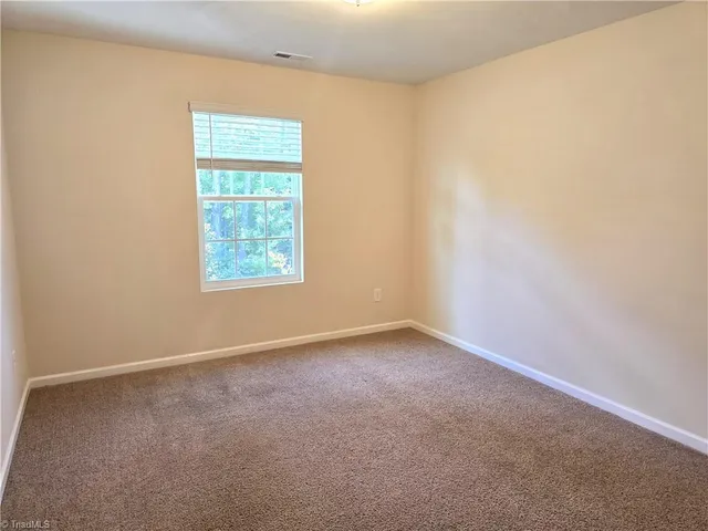 $1,895 | 3859 Copperfield Court, Jamestown, NC 27282