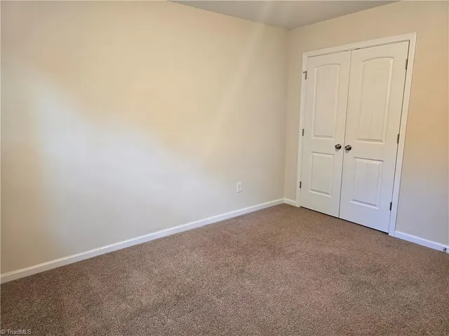 $1,895 | 3859 Copperfield Court, Jamestown, NC 27282