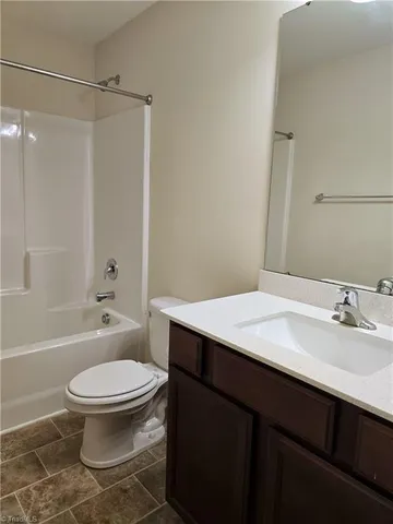 $1,895 | 3859 Copperfield Court, Jamestown, NC 27282