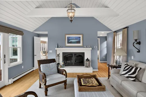 $4,500,000 | 346 Morris Island Road, Chatham, MA 02633