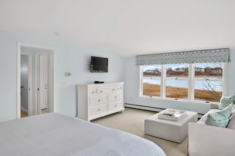 $4,500,000 | 346 Morris Island Road, Chatham, MA 02633