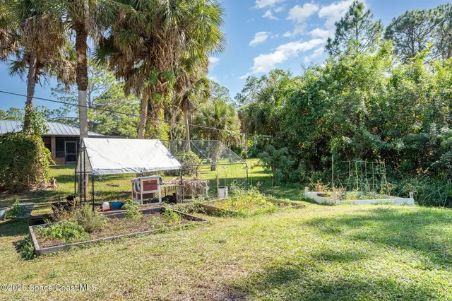 $2,000 | 711 Darlington Avenue Southwest, Palm Bay, FL 32908