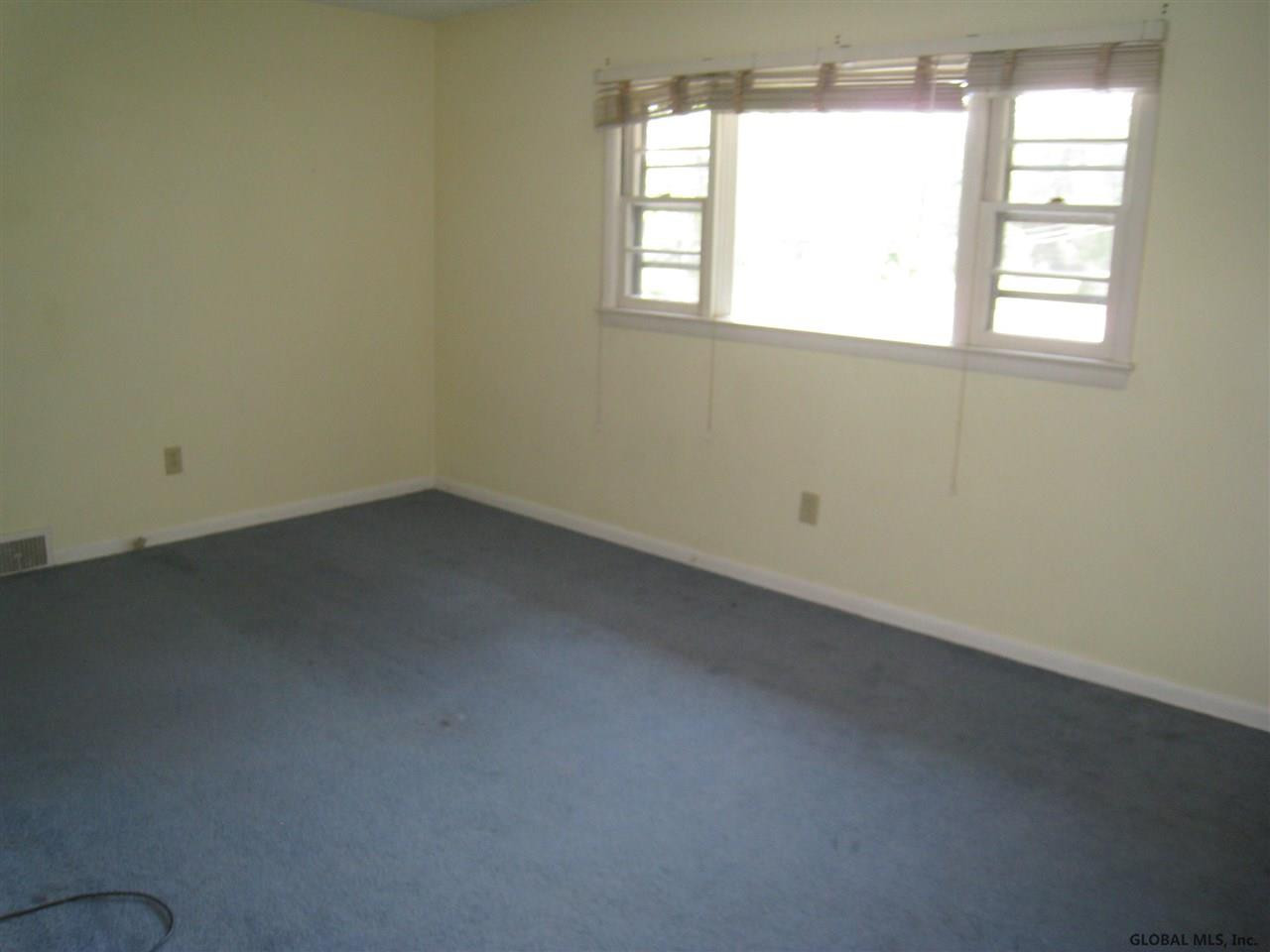 2305 Troy-Schenectady Road Niskayuna, NY 12309 - Photo 18 of 24 Photo 18