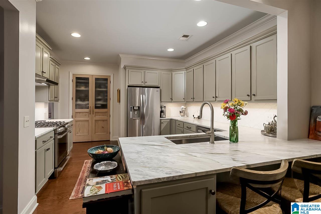 4601 Cotswold Lane Birmingham, AL 35242 - Photo 15 of 42