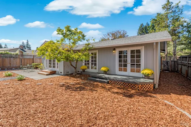 $995,000 | 3996 Young Avenue, Napa, CA 94558