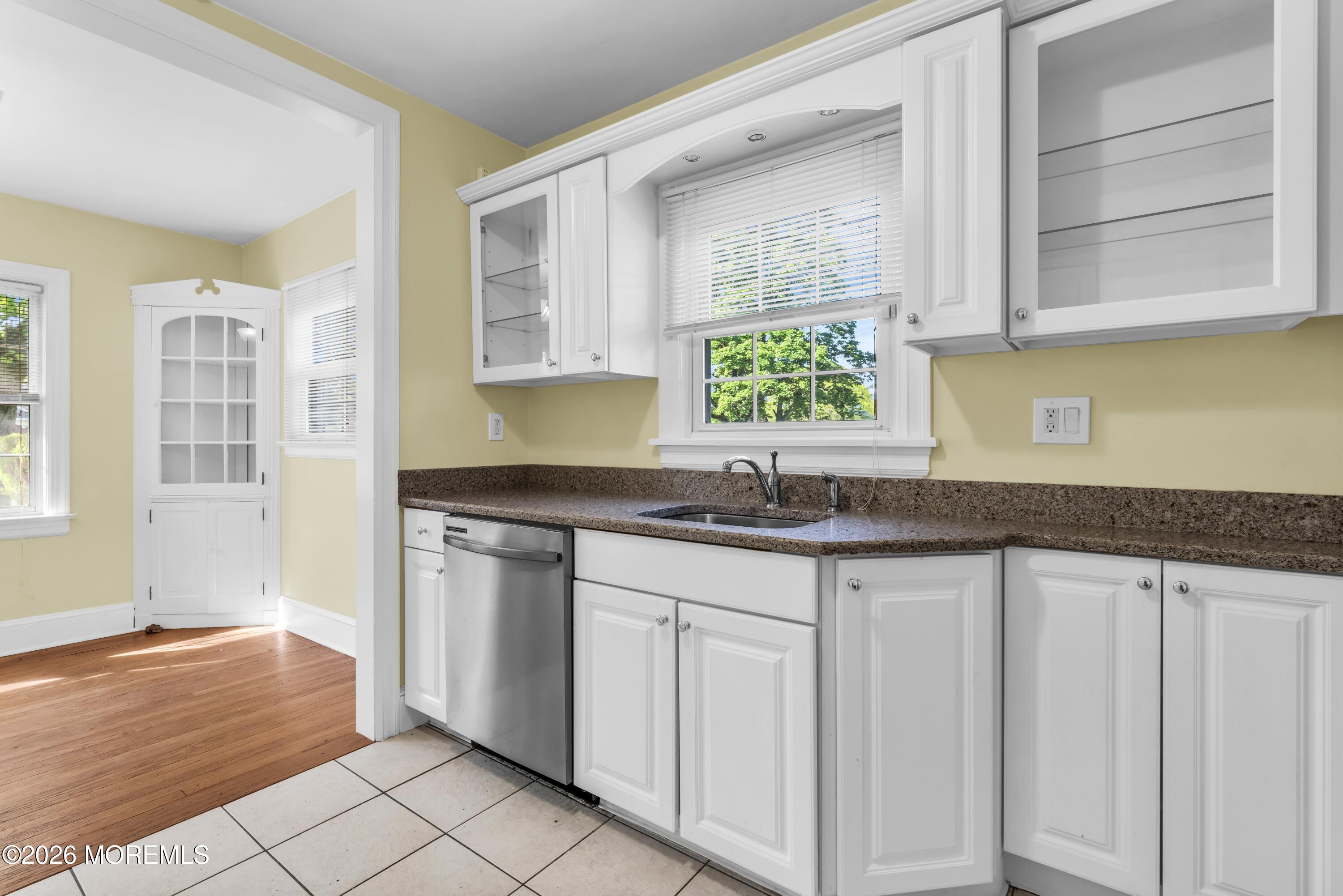 540 Newman Springs Road Lincroft, NJ 07738 - Photo 5 of 49 KitcHen