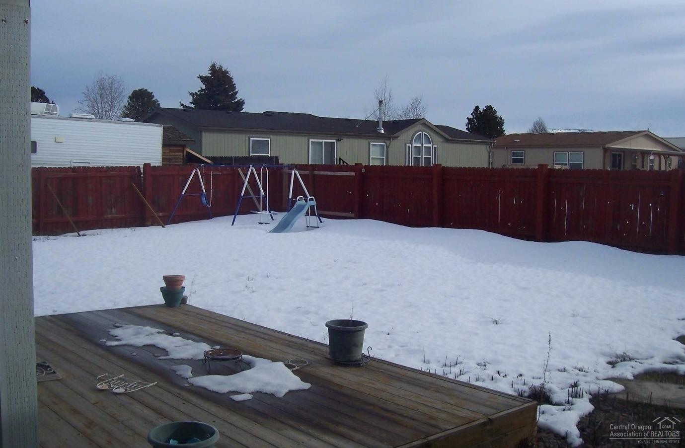 504 East Ridgeview Drive Culver, OR 97734 - Photo 6 of 7 Another view of back yard with a partial