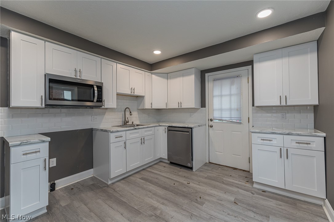 4615 Burleigh Road Cleveland, OH 44125 - Photo 7 of 27