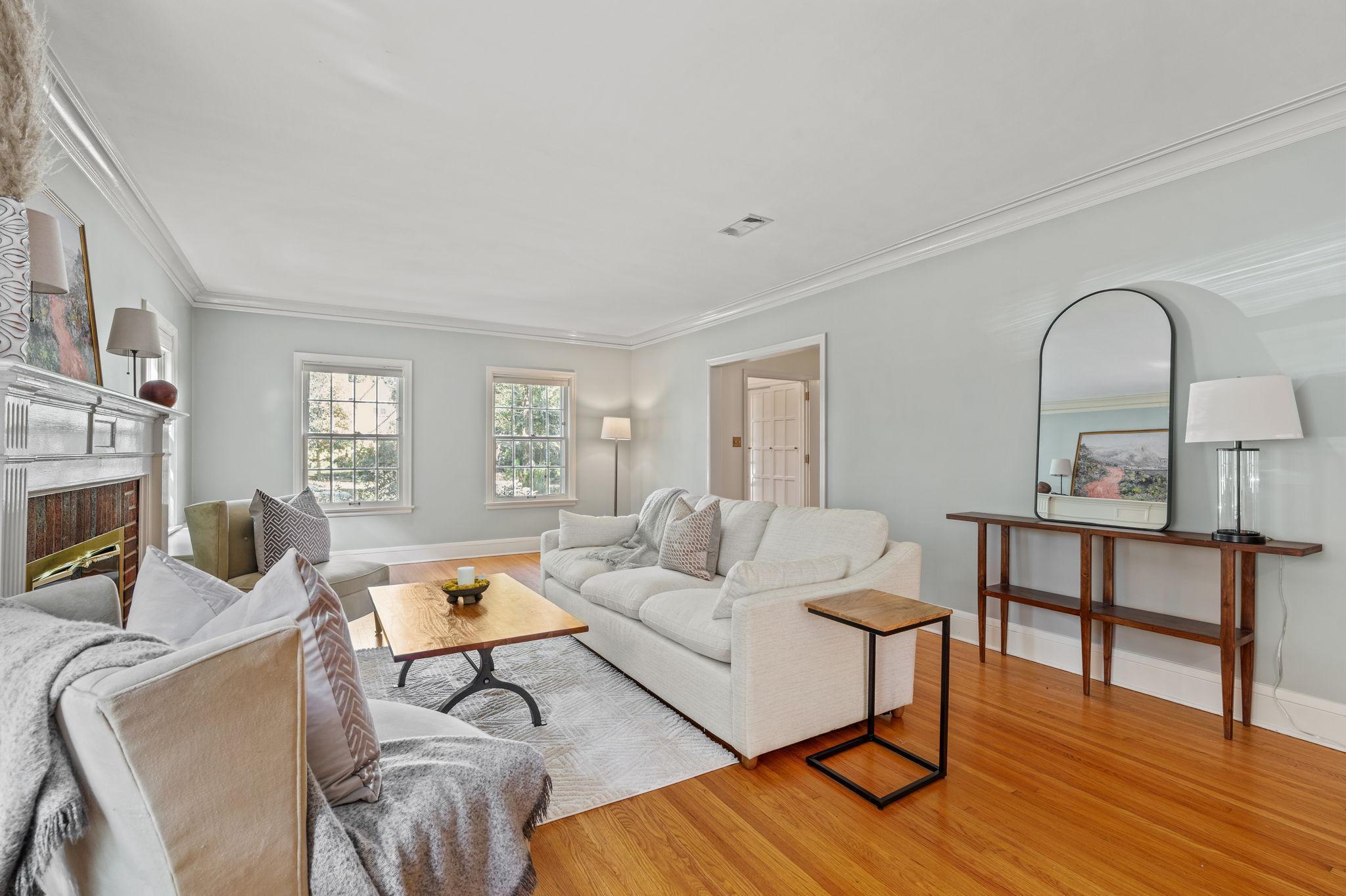 2833 Sunset Boulevard Minneapolis, MN 55416 - Photo 3 of 47