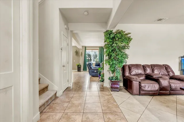 $597,999 | 3615 West Sunnyview Avenue, Visalia, CA 93291