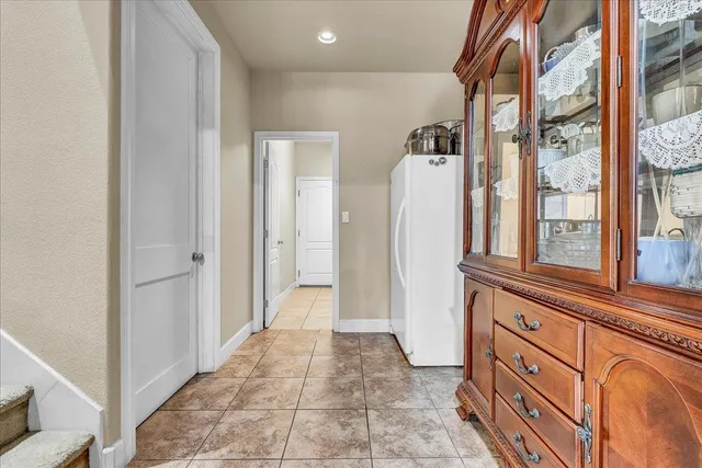 $597,999 | 3615 West Sunnyview Avenue, Visalia, CA 93291