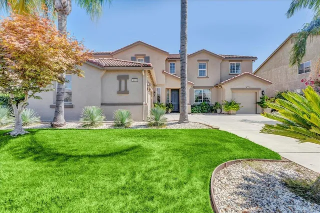 $597,999 | 3615 West Sunnyview Avenue, Visalia, CA 93291