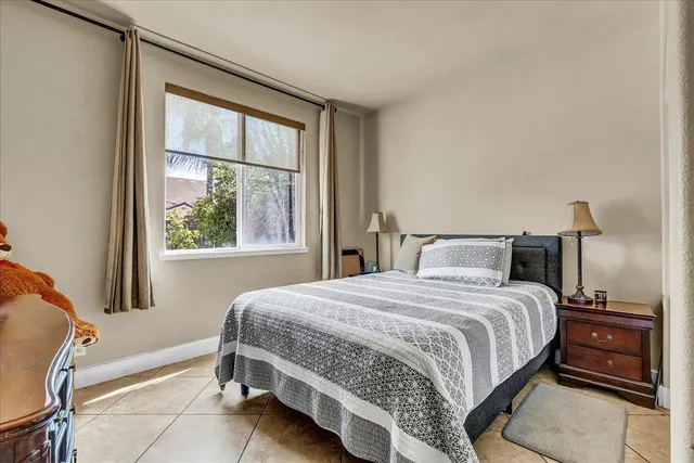 $597,999 | 3615 West Sunnyview Avenue, Visalia, CA 93291