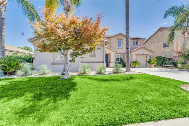 $597,999 | 3615 West Sunnyview Avenue, Visalia, CA 93291