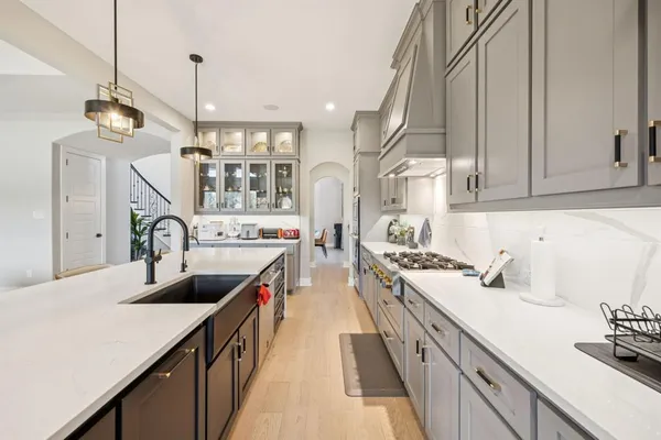 $1,299,900 | 1321 Mcclintock Drive, Shady Shores, TX 76208