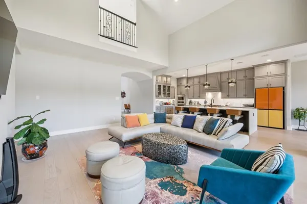 $1,299,900 | 1321 Mcclintock Drive, Shady Shores, TX 76208