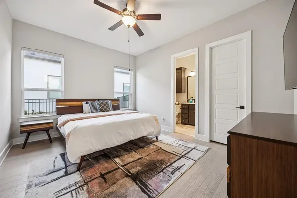 $1,299,900 | 1321 Mcclintock Drive, Shady Shores, TX 76208