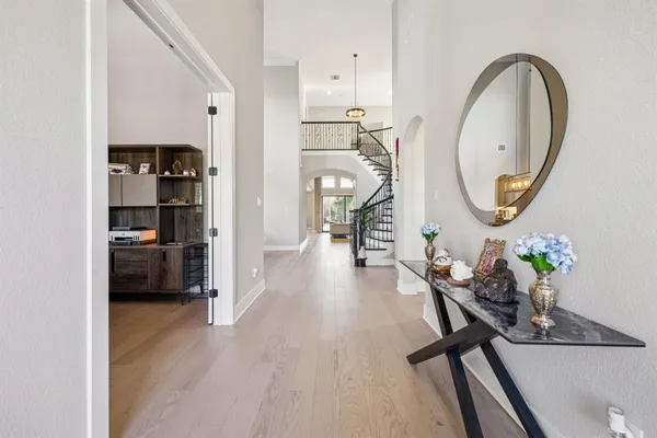 $1,299,900 | 1321 Mcclintock Drive, Shady Shores, TX 76208