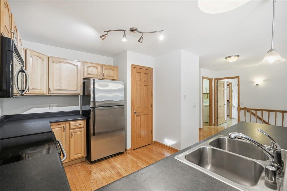 749 Cricket Lane, Unit 749 Middleton, WI 53562 - Photo 15 of 39